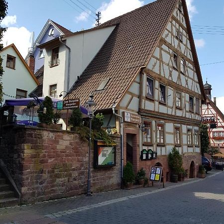 Zum Burgtoerle Hotel Wallduern Eksteriør billede