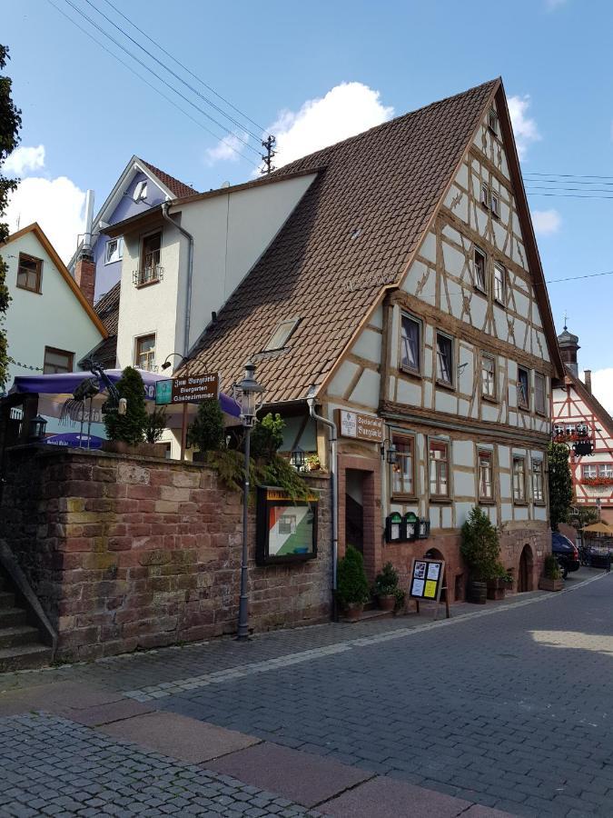 Zum Burgtoerle Hotel Wallduern Eksteriør billede